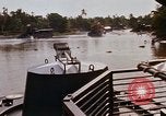 Immagine di Mobile forza fluviale Delta del Mekong Vietnam, 1968, secondo 50 filmato di repertorio 65675054291
