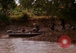 Immagine di Mobile forza fluviale Delta del Mekong Vietnam, 1968, secondo 45 filmato di repertorio 65675054292