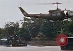 Immagine di Mobile forza fluviale Delta del Mekong Vietnam, 1968, secondo 11 filmato di repertorio 65675054293