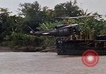 Immagine di Mobile forza fluviale Delta del Mekong Vietnam, 1968, secondo 26 filmato di repertorio 65675054293