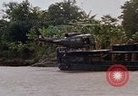 Immagine di Mobile forza fluviale Delta del Mekong Vietnam, 1968, secondo 33 filmato di repertorio 65675054293