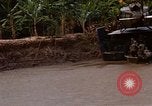 Immagine di Mobile forza fluviale Delta del Mekong Vietnam, 1968, secondo 52 filmato di repertorio 65675054293