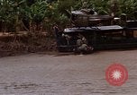 Immagine di Mobile forza fluviale Delta del Mekong Vietnam, 1968, secondo 54 filmato di repertorio 65675054293
