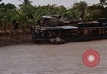 Immagine di Mobile forza fluviale Delta del Mekong Vietnam, 1968, secondo 62 filmato di repertorio 65675054293