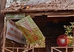 Immagine di Mobile forza fluviali barche in Vietnam Delta del Mekong Vietnam, 1968, secondo 24 filmato di repertorio 65675054294