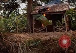 Immagine di Mobile forza fluviali barche in Vietnam Delta del Mekong Vietnam, 1968, secondo 31 filmato di repertorio 65675054294