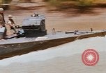 Standbild Mobile Riverine Kraft Boote Krieg in Vietnam Mekong Delta Vietnam, 1968, aus Sekunde 1 historischem Filmmaterial Videoclip 65675054295