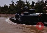 Standbild Mobile Riverine Kraft Boote Krieg in Vietnam Mekong Delta Vietnam, 1968, aus Sekunde 31 historischem Filmmaterial Videoclip 65675054295