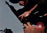 Immagine di Armi da fuoco Il Sud Est asiatico, 1966, secondo 16 filmato di repertorio 65675054299