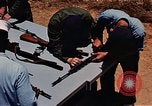 Immagine di Armi da fuoco Il Sud Est asiatico, 1966, secondo 39 filmato di repertorio 65675054299
