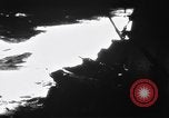 Image USS Wasp CV-7 torpillé pendant la Seconde Guerre mondiale Océan Pacifique, 1942, de la seconde 32 séquences d'archives historiques vidéo 65675054326