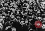 Image Vladimir Lénine foule d'adressage Moscou Russie Union Soviétique, 1917, de la seconde 50 séquences d'archives historiques vidéo 65675054348