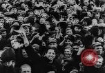 Image Vladimir Lénine foule d'adressage Moscou Russie Union Soviétique, 1917, de la seconde 51 séquences d'archives historiques vidéo 65675054348