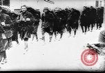 Image en Russie à la fin de Première Guerre Mondiale la Russie, 1918, de la seconde 13 séquences d'archives historiques vidéo 65675054350