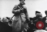 Image Bolcheviks attiser les foules en Russie la Russie Union Soviétique, 1918, de la seconde 23 séquences d'archives historiques vidéo 65675054351