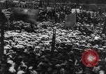 Image Bolcheviks attiser les foules en Russie la Russie Union Soviétique, 1918, de la seconde 51 séquences d'archives historiques vidéo 65675054351