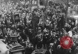 Image L'agitation civile et des manifestations dans le monde entier après l' Première Guerre Mondiale L'Europe, 1919, de la seconde 29 séquences d'archives historiques vidéo 65675054353