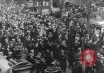 Image L'agitation civile et des manifestations dans le monde entier après l' Première Guerre Mondiale L'Europe, 1919, de la seconde 32 séquences d'archives historiques vidéo 65675054353