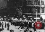 Image L'agitation civile et des manifestations dans le monde entier après l' Première Guerre Mondiale L'Europe, 1919, de la seconde 39 séquences d'archives historiques vidéo 65675054353