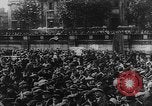 Image L'agitation civile et des manifestations dans le monde entier après l' Première Guerre Mondiale L'Europe, 1919, de la seconde 43 séquences d'archives historiques vidéo 65675054353