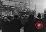 Image L'agitation civile et des manifestations dans le monde entier après l' Première Guerre Mondiale L'Europe, 1919, de la seconde 57 séquences d'archives historiques vidéo 65675054353
