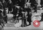Image rassemblement communiste en faveur de république soviétique New York City USA, 1921, de la seconde 15 séquences d'archives historiques vidéo 65675054354