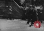 Image rassemblement communiste en faveur de république soviétique New York City USA, 1921, de la seconde 23 séquences d'archives historiques vidéo 65675054354