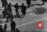 Image rassemblement communiste en faveur de république soviétique New York City USA, 1921, de la seconde 30 séquences d'archives historiques vidéo 65675054354
