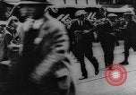 Image rassemblement communiste en faveur de république soviétique New York City USA, 1921, de la seconde 38 séquences d'archives historiques vidéo 65675054354