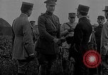 Standbild Ersten Weltkrieg berühmte ace Aviators Belgien, 1918, aus Sekunde 21 historischem Filmmaterial Videoclip 65675054366