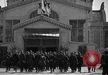 Immagine di Soldati statunitensi godendo del sud della Francia Nizza Francia, 1918, secondo 25 filmato di repertorio 65675054368
