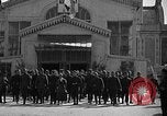 Immagine di Soldati statunitensi godendo del sud della Francia Nizza Francia, 1918, secondo 26 filmato di repertorio 65675054368