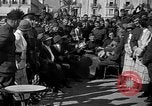 Immagine di Soldati statunitensi godendo del sud della Francia Nizza Francia, 1918, secondo 34 filmato di repertorio 65675054368