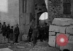 Immagine di Soldati statunitensi godendo del sud della Francia Nizza Francia, 1918, secondo 58 filmato di repertorio 65675054368