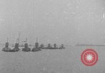 Standbild Ende Ersten Weltkrieg England, 1919, aus Sekunde 1 historischem Filmmaterial Videoclip 65675054371