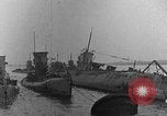 Standbild Ende Ersten Weltkrieg England, 1919, aus Sekunde 14 historischem Filmmaterial Videoclip 65675054371