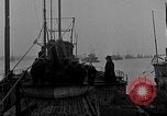 Standbild Ende Ersten Weltkrieg England, 1919, aus Sekunde 27 historischem Filmmaterial Videoclip 65675054371