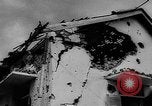 Standbild Stadt Dong Xoai ernsthaft in Angriff durch die Viet Cong beschädigt Dong Xoai Vietnam, 1965, aus Sekunde 23 historischem Filmmaterial Videoclip 65675054392