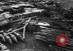 Standbild Stadt Dong Xoai ernsthaft in Angriff durch die Viet Cong beschädigt Dong Xoai Vietnam, 1965, aus Sekunde 36 historischem Filmmaterial Videoclip 65675054392