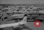 Standbild International Air Show Frankreich, 1965, aus Sekunde 16 historischem Filmmaterial Videoclip 65675054394