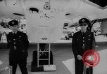 Standbild International Air Show Frankreich, 1965, aus Sekunde 29 historischem Filmmaterial Videoclip 65675054394