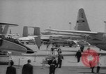 Standbild International Air Show Frankreich, 1965, aus Sekunde 38 historischem Filmmaterial Videoclip 65675054394