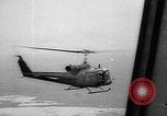 Standbild b-52 Stratofortress Dung Quat Bay Vietnam, 1965, aus Sekunde 8 historischem Filmmaterial Videoclip 65675054395