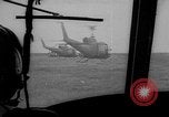 Standbild b-52 Stratofortress Dung Quat Bay Vietnam, 1965, aus Sekunde 9 historischem Filmmaterial Videoclip 65675054395