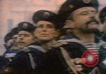 Standbild sowjetischen militärischen Parade Moskau Russland Sowjetunion, 1975, aus Sekunde 17 historischem Filmmaterial Videoclip 65675054400
