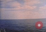 Standbild sowjetische Flugzeugträger Istanbul Türkei, 1975, aus Sekunde 3 historischem Filmmaterial Videoclip 65675054402