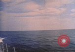 Standbild sowjetische Flugzeugträger Istanbul Türkei, 1975, aus Sekunde 4 historischem Filmmaterial Videoclip 65675054402
