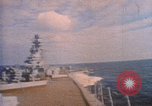 Standbild sowjetische Flugzeugträger Istanbul Türkei, 1975, aus Sekunde 10 historischem Filmmaterial Videoclip 65675054402