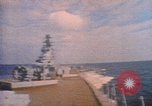 Standbild sowjetische Flugzeugträger Istanbul Türkei, 1975, aus Sekunde 11 historischem Filmmaterial Videoclip 65675054402