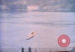 Standbild sowjetische Flugzeugträger Istanbul Türkei, 1975, aus Sekunde 55 historischem Filmmaterial Videoclip 65675054402